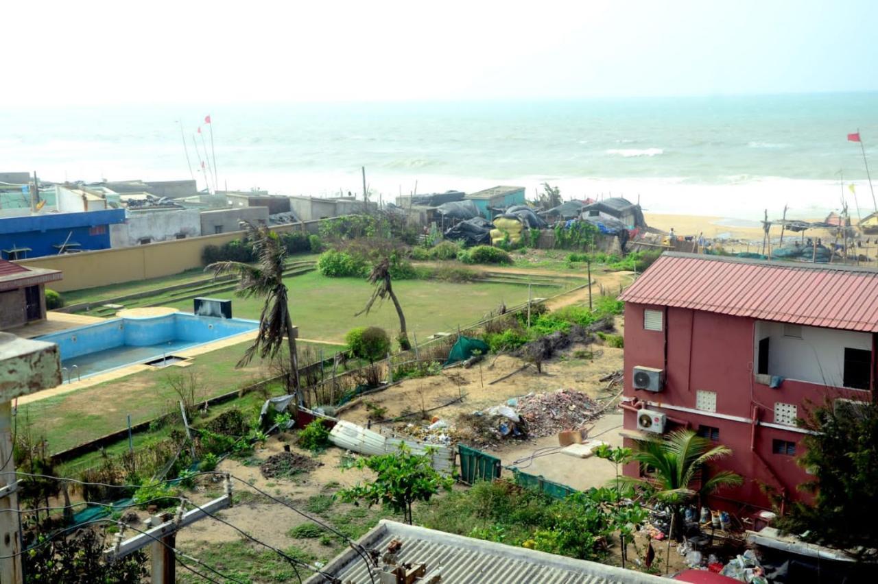 Ln Beach Homestay Пурі Екстер'єр фото