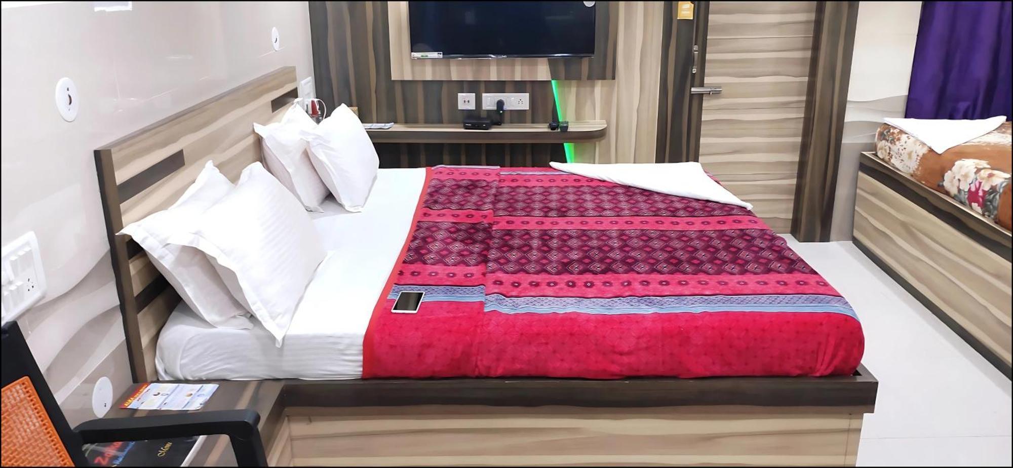 Ln Beach Homestay Пурі Екстер'єр фото